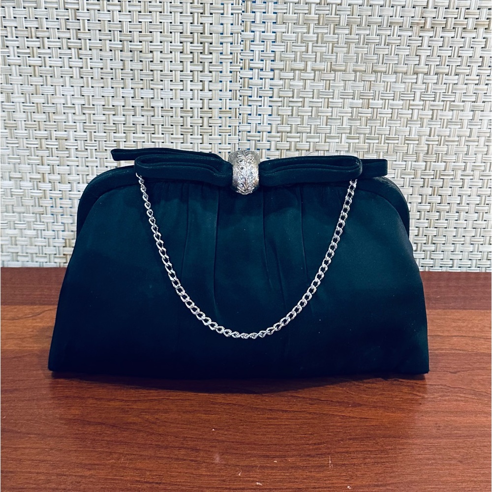 🌟HP🌟VTG 1950-60s Black Satin & Silver Rhinestone Clasp Evening Bag by After Five